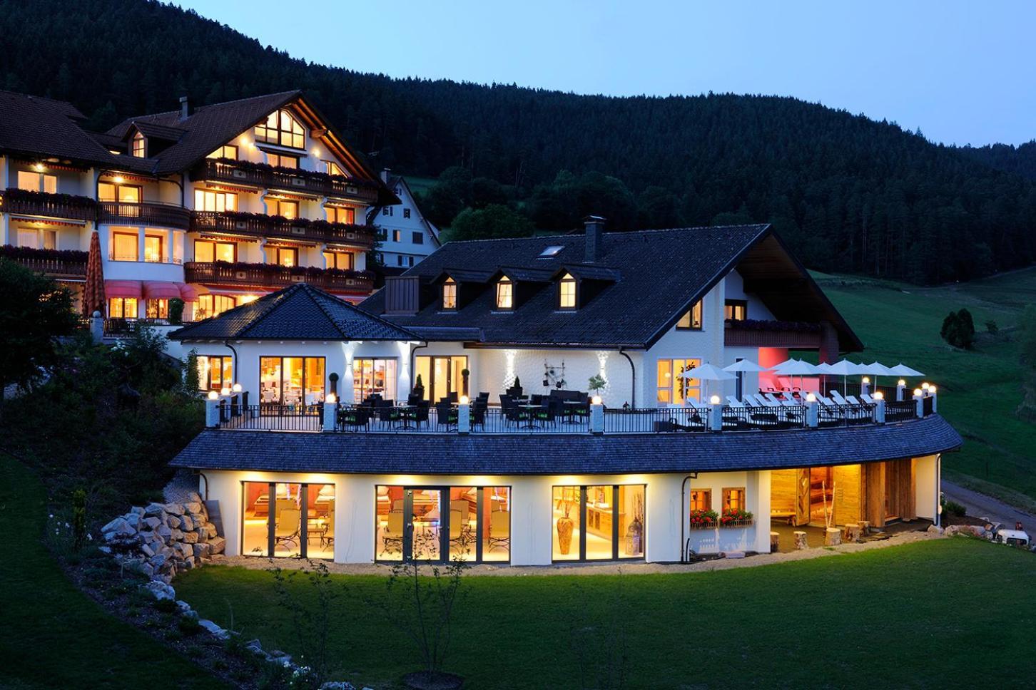 Hotel Heselbacher Hof Baiersbronn Esterno foto