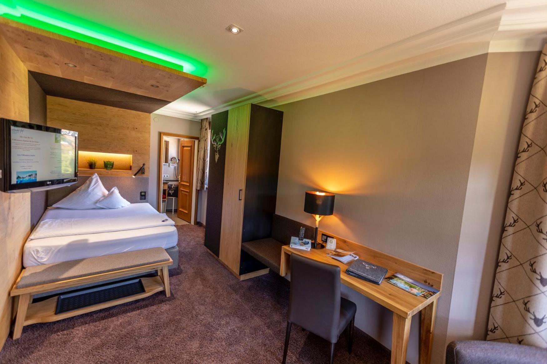 Hotel Heselbacher Hof Baiersbronn Esterno foto