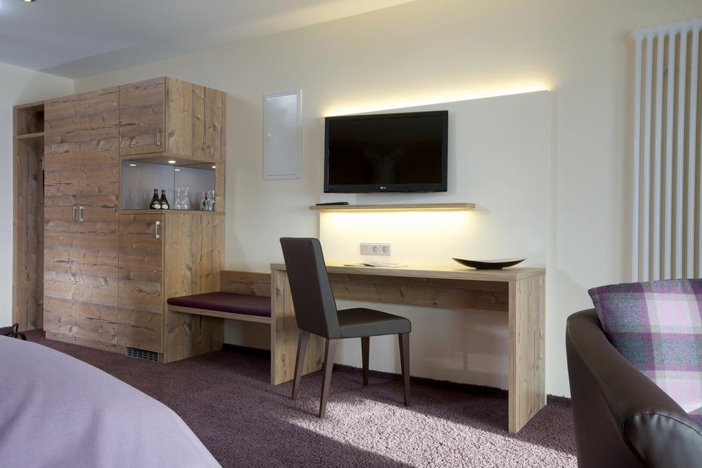 Hotel Heselbacher Hof Baiersbronn Esterno foto